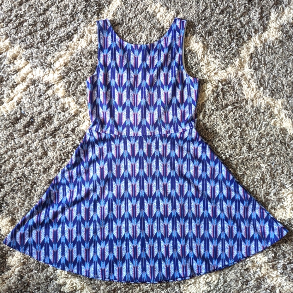 H&M Divided Purple Feather Print Skater Dress Size 10